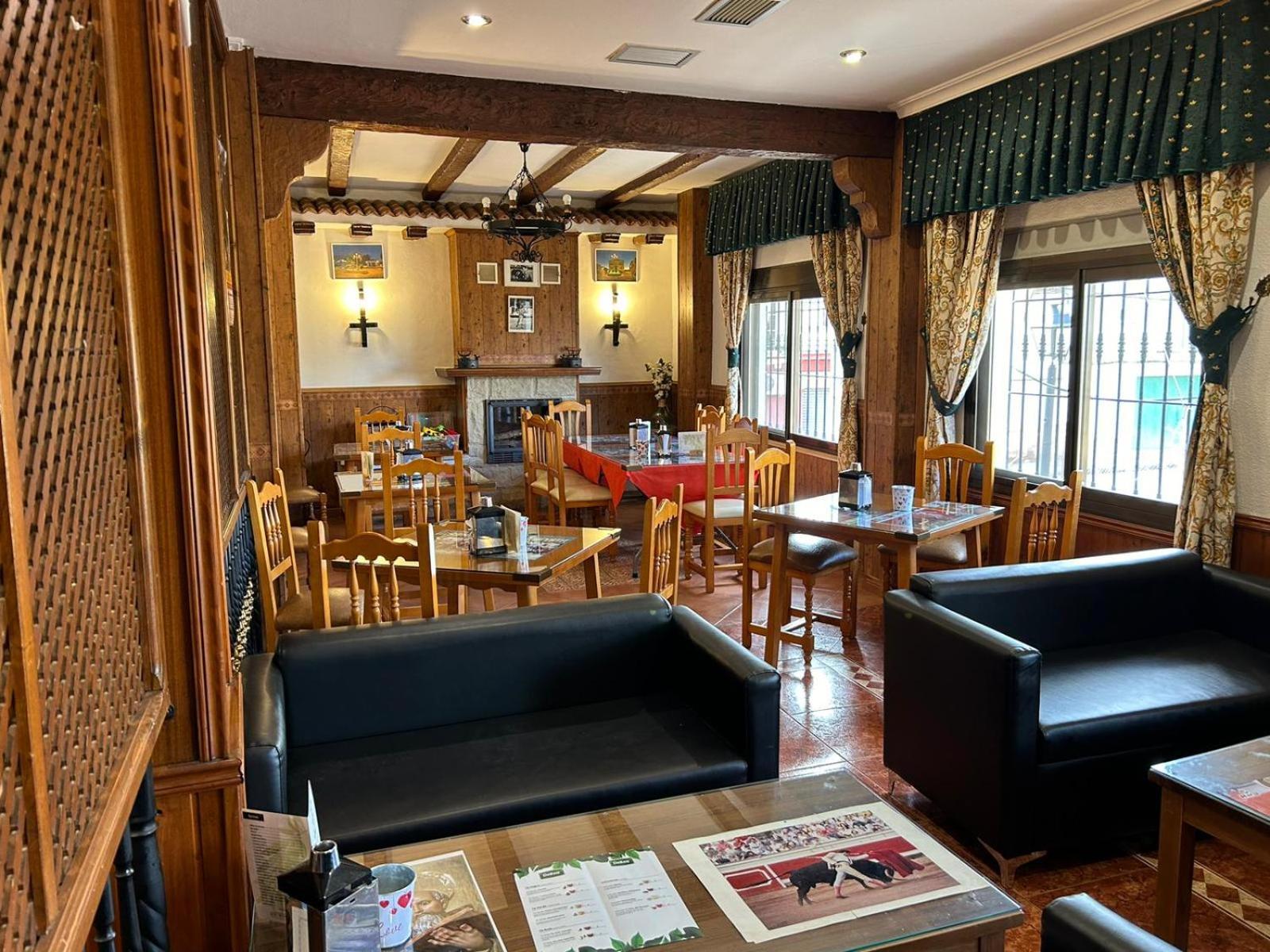Hostal Restaurante La Noria Arquillos Экстерьер фото